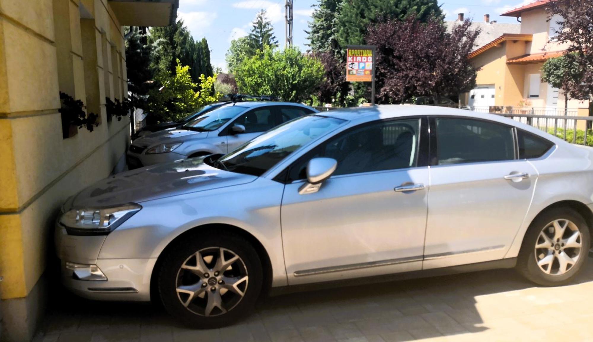 Ferienwohnung Frank Apartmanhaz Balatonboglár Exterior foto