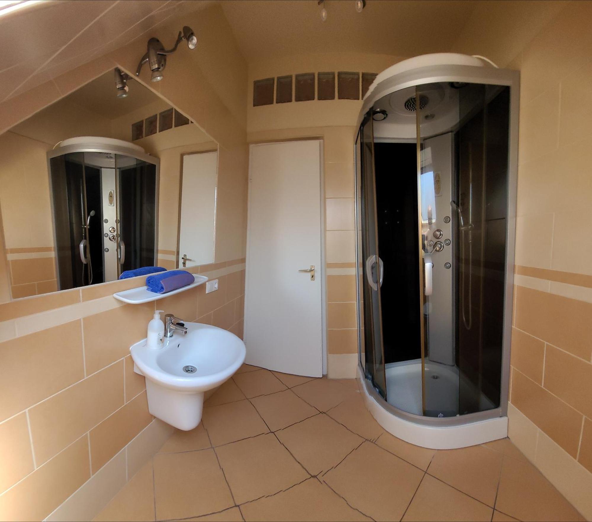 Ferienwohnung Frank Apartmanhaz Balatonboglár Exterior foto