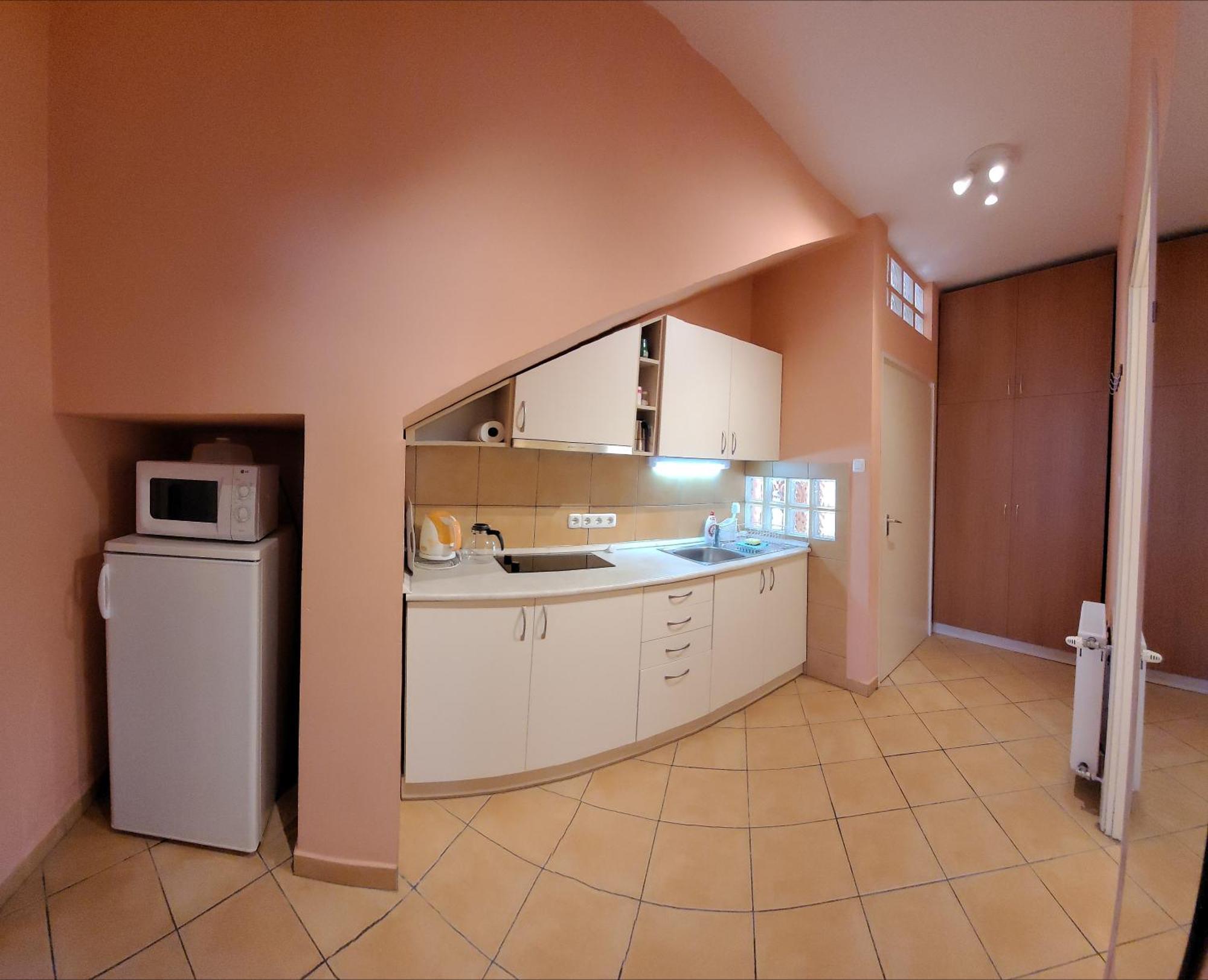 Ferienwohnung Frank Apartmanhaz Balatonboglár Exterior foto